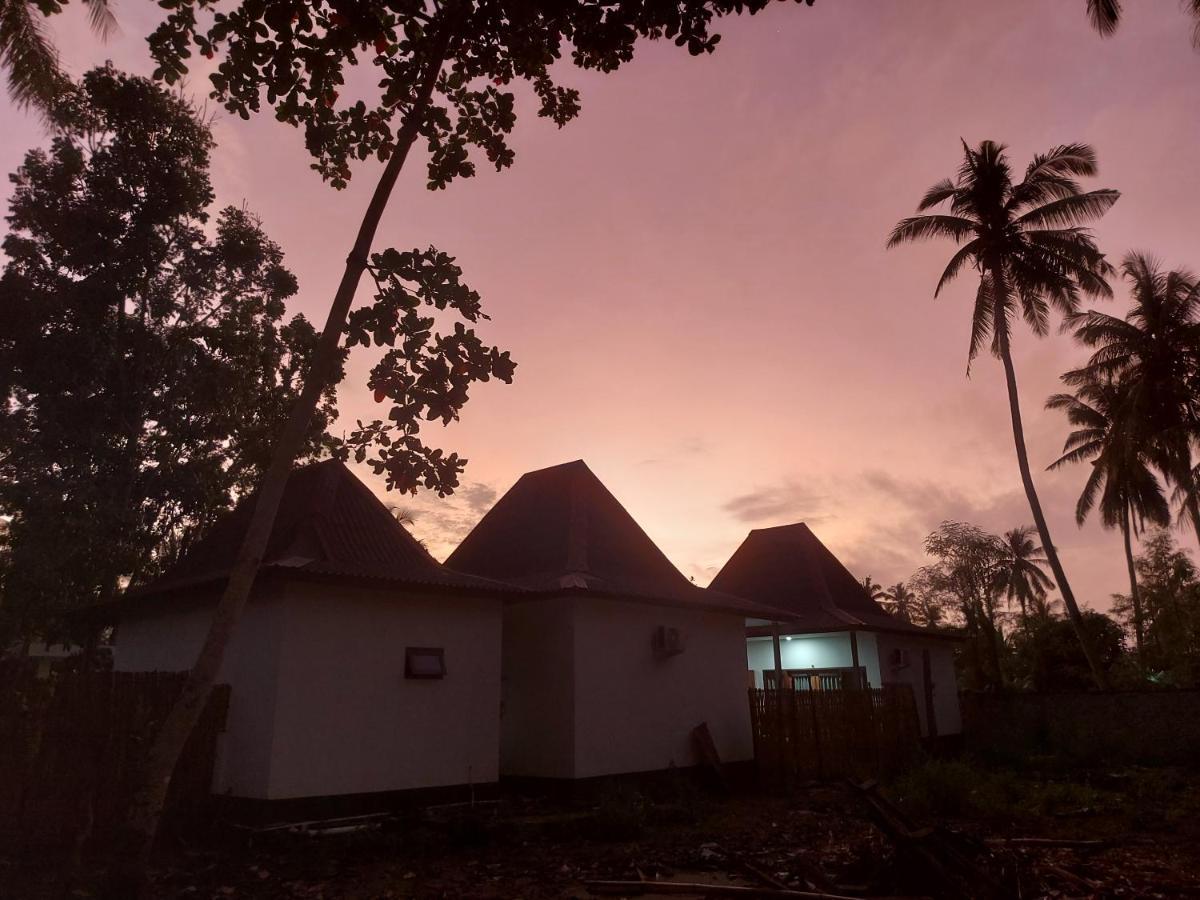 Twiny'S Hotel Kuta  Buitenkant foto