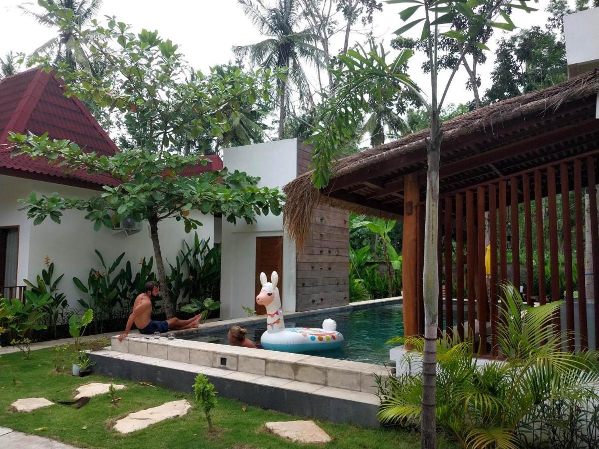 Twiny'S Hotel Kuta  Buitenkant foto